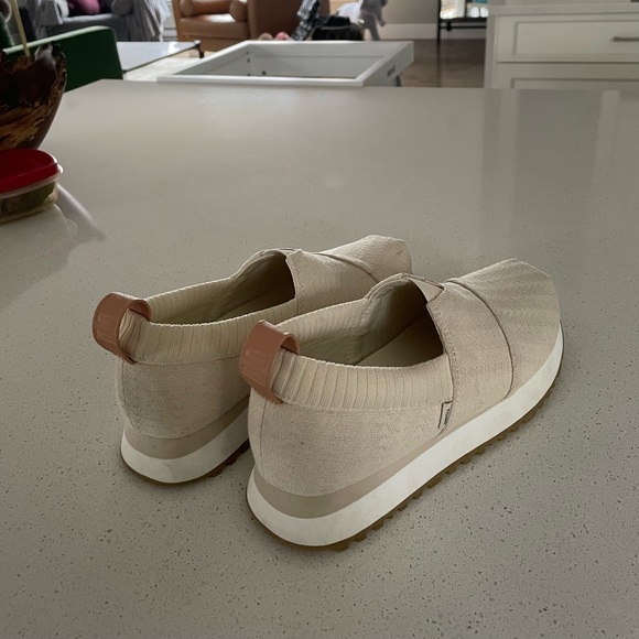 Toms Diamond Weave slip on sneakers size 7.5 - Picture 4 of 9